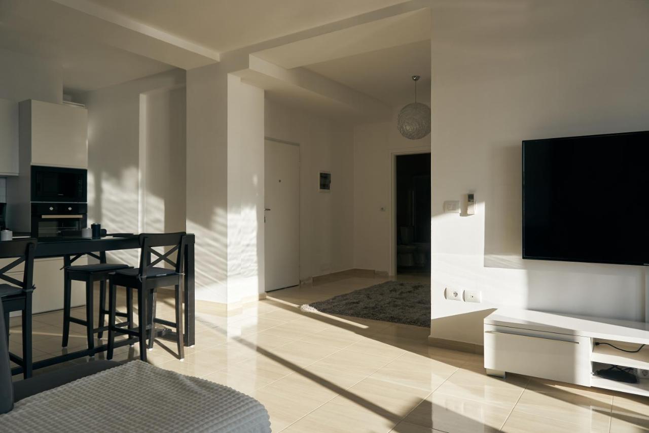 The Garrison Apartment Sarandë 外观 照片